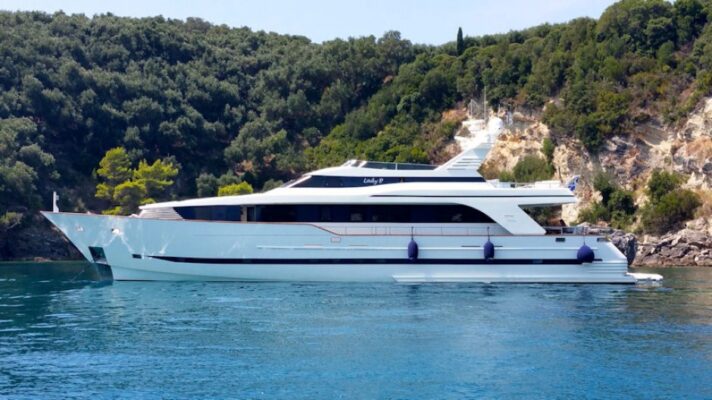 Now for sale again M/Y Bugari 29 ``Lady P``