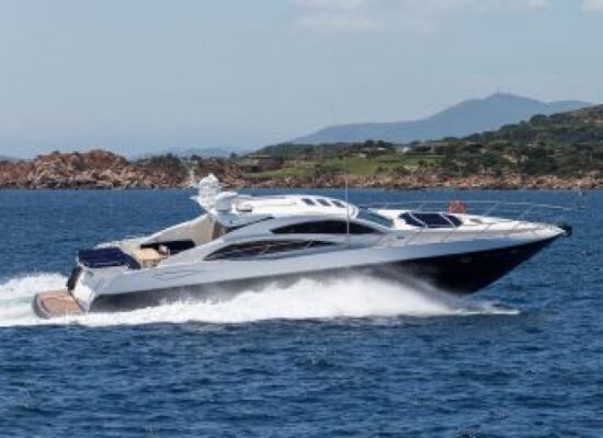New arrival at Sea Independent M/Y SUNSEEKER PREDATOR “A“