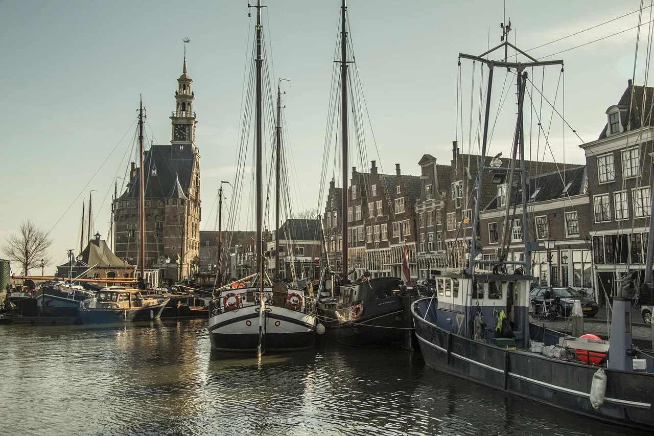 yacht service hoorn