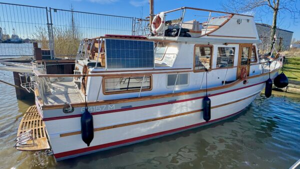 M/Y Taiwan Trawler "Alve" - Image 2