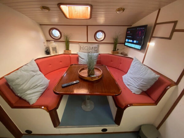 M/Y custom Survey 55 - Image 16