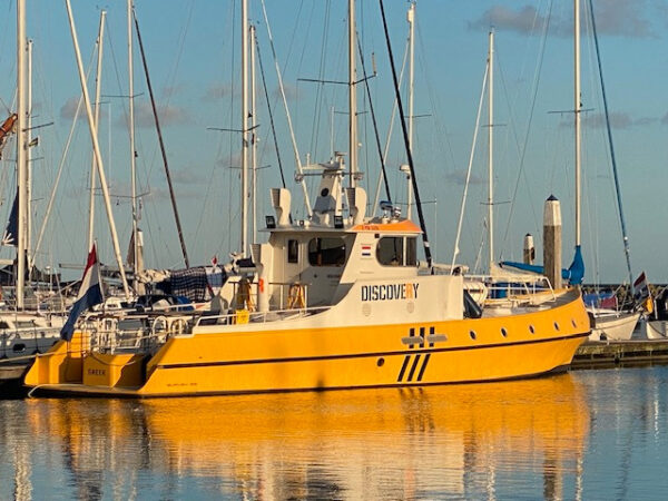 M/Y custom Survey 55 - Image 4
