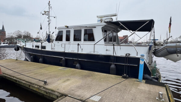 M/Y Vripack Survey 1500