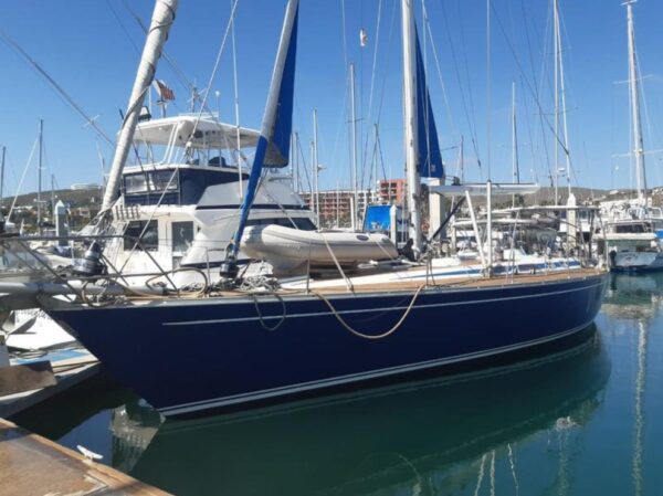 Grand Soleil 52
