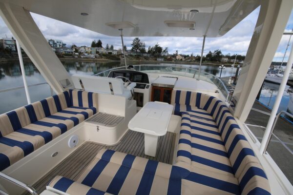 Fleming 55 Pilothouse - Image 25