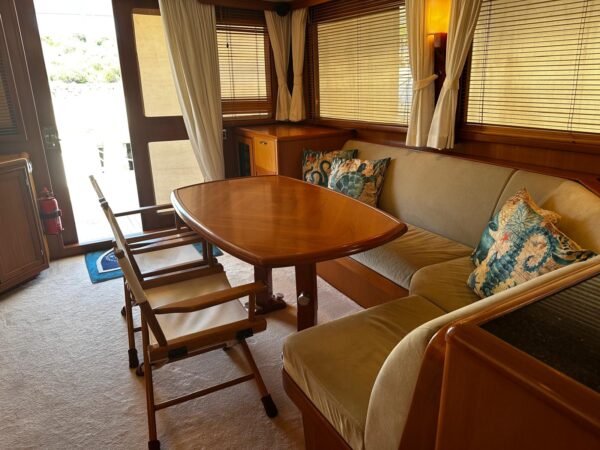 Fleming 55 Pilothouse - Image 7