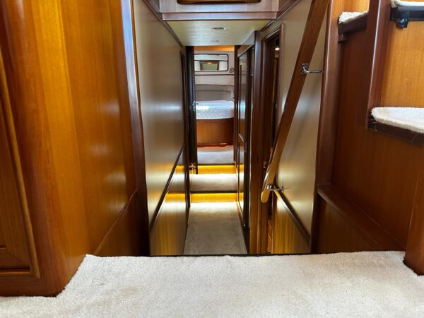 Fleming 55 Pilothouse - Image 12