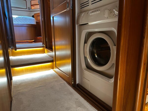 Fleming 55 Pilothouse - Image 18