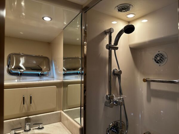 Fleming 55 Pilothouse - Image 22