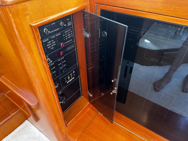 Fleming 55 Pilothouse - Image 47